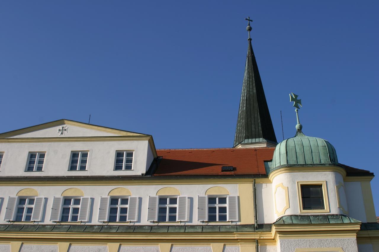 Schloss Gumpoldskirchen Eksteriør bilde