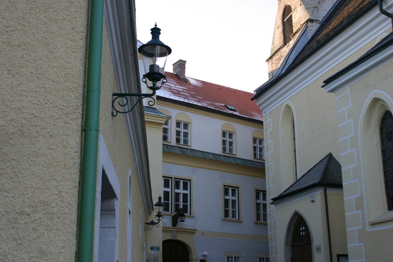 Schloss Gumpoldskirchen Eksteriør bilde