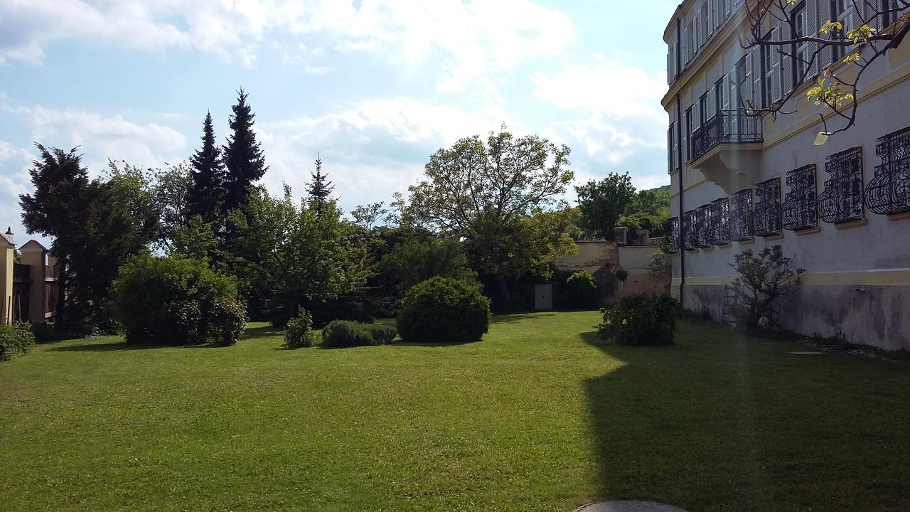 Schloss Gumpoldskirchen Eksteriør bilde